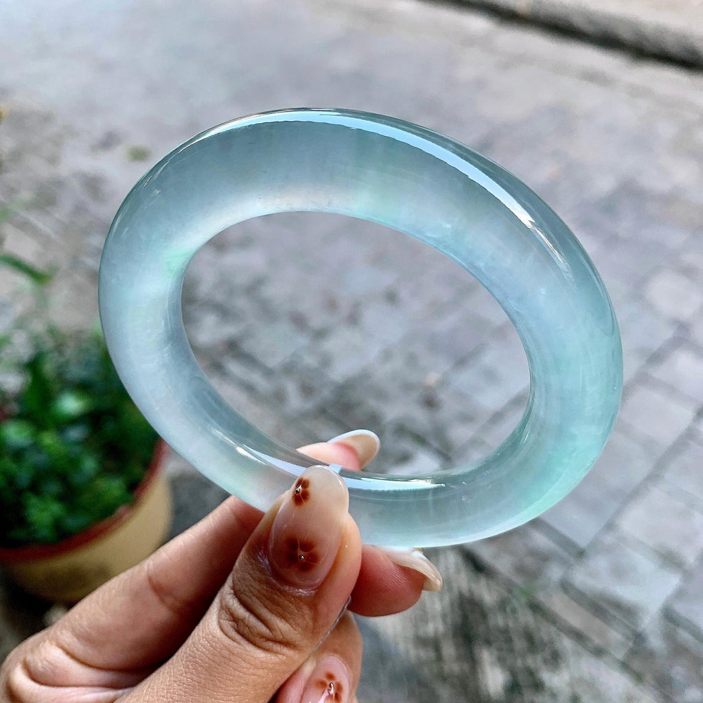 冰种淡晴水圆条手镯（54.9mm）（yc246679）