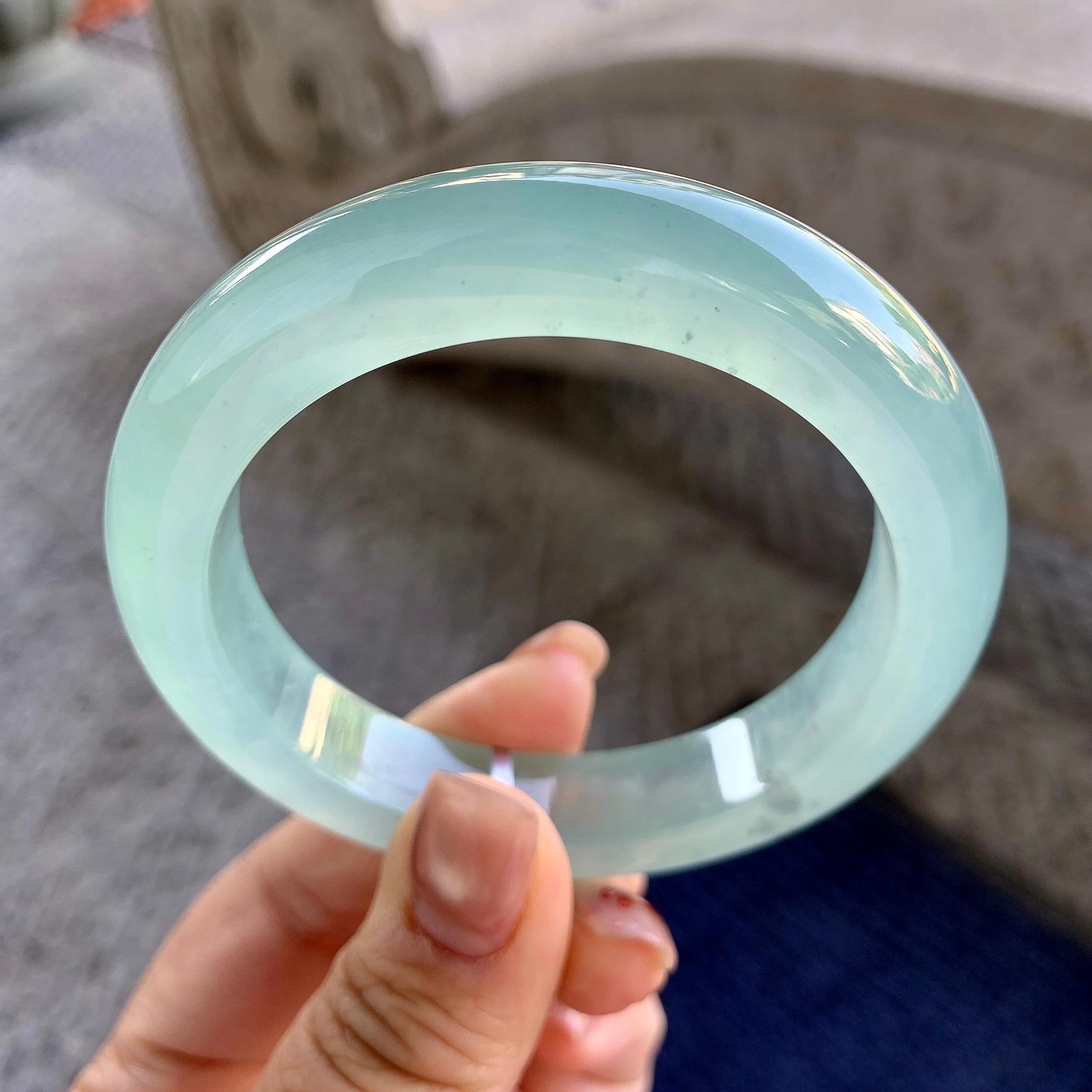 冰种淡蓝底正圈平安镯 57圈口 天然缅甸A货翡翠（yc352081）