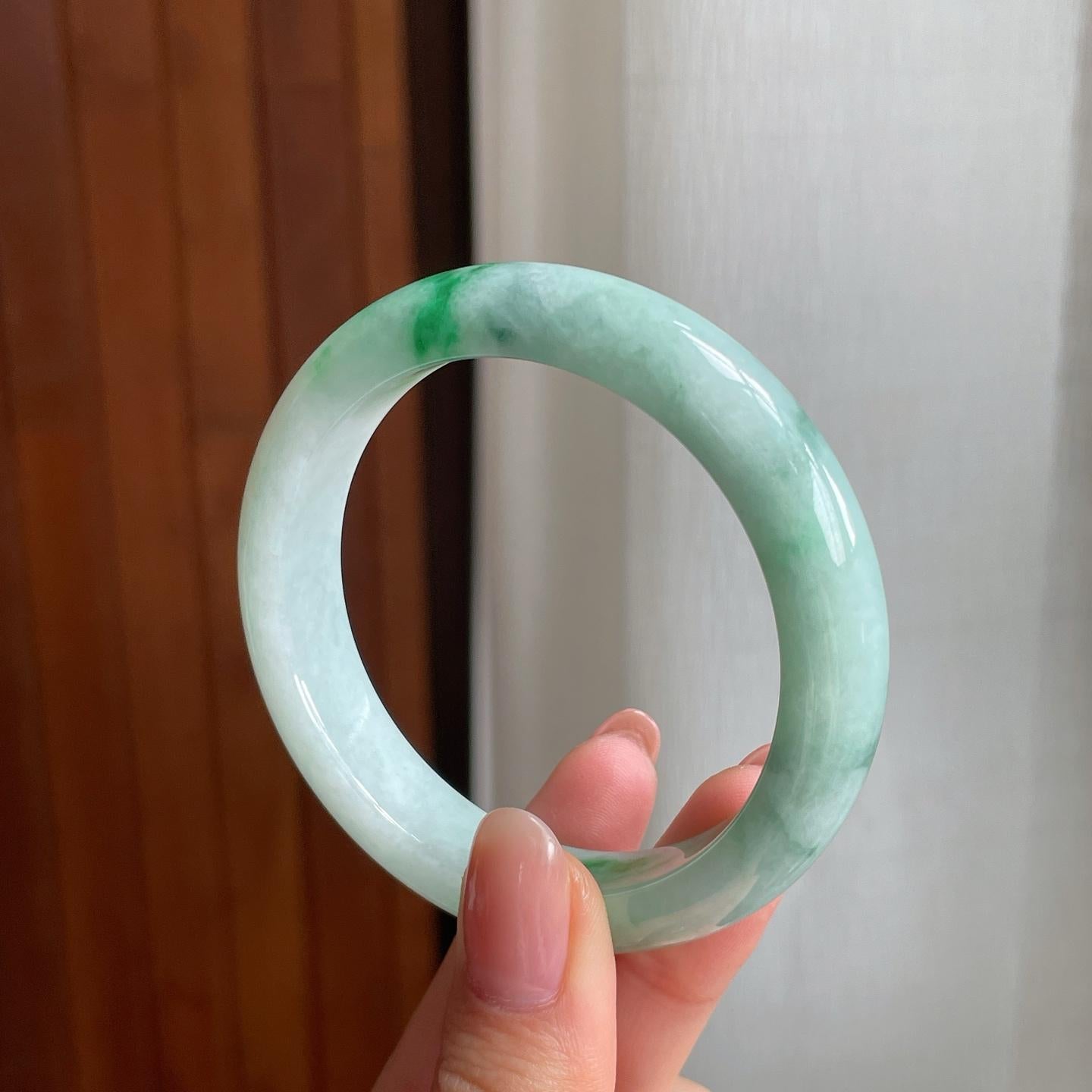 糯冰飘花翡翠平安镯（54mm)（yc330573）