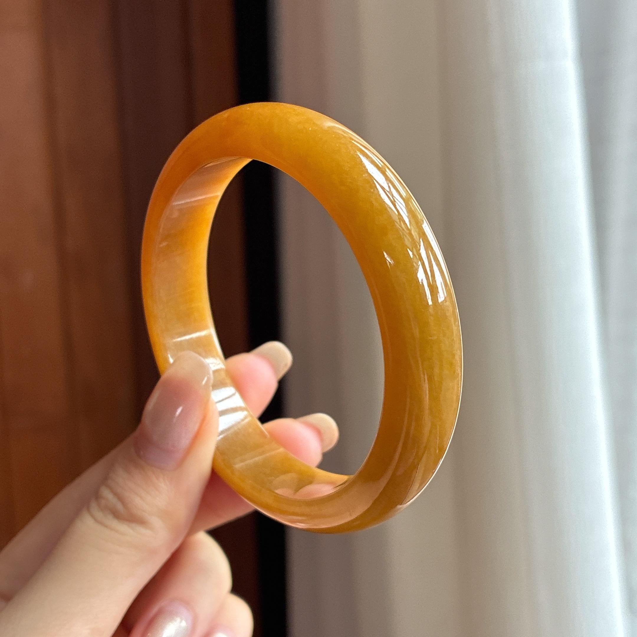 糯冰黄翡正圈平安镯 56圈 天然缅甸A货翡翠（yc453974）