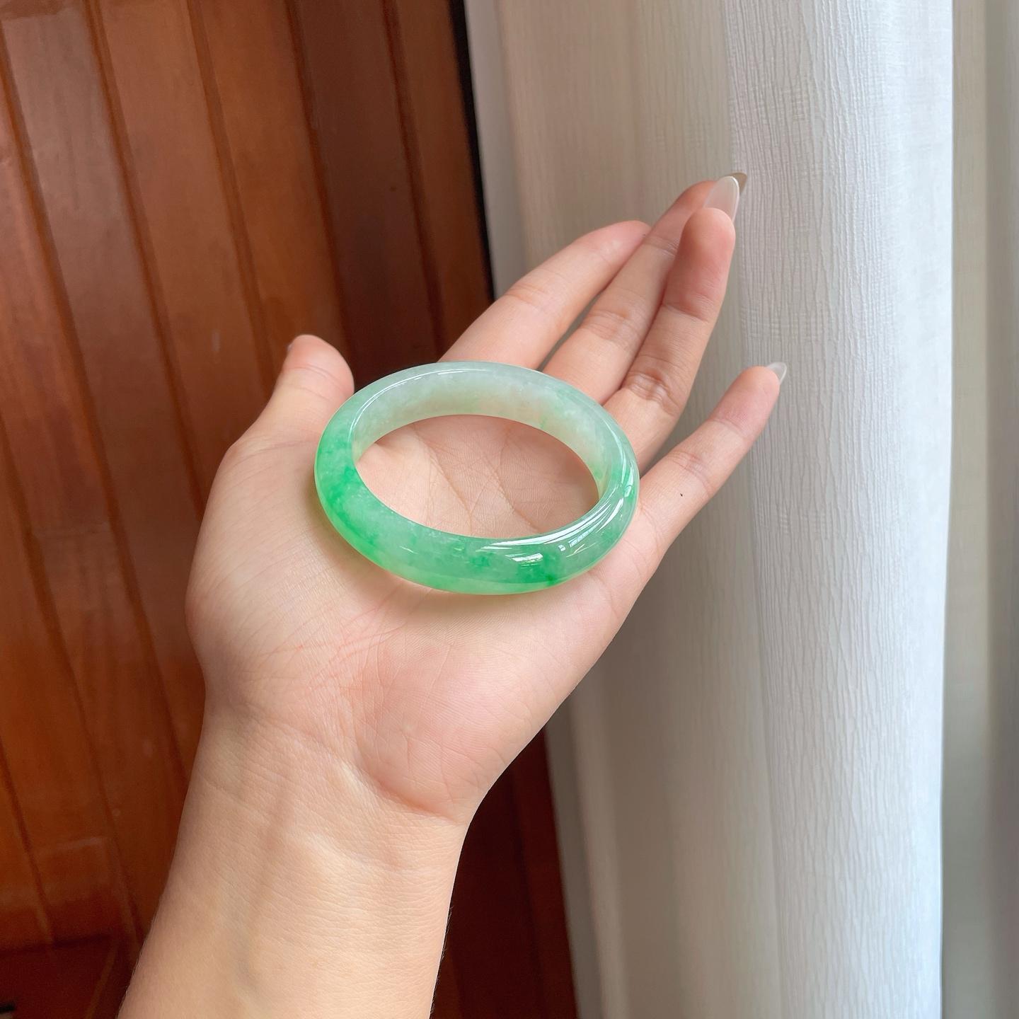 冰种带色贵妃手镯（53.2mm）（yc269022）