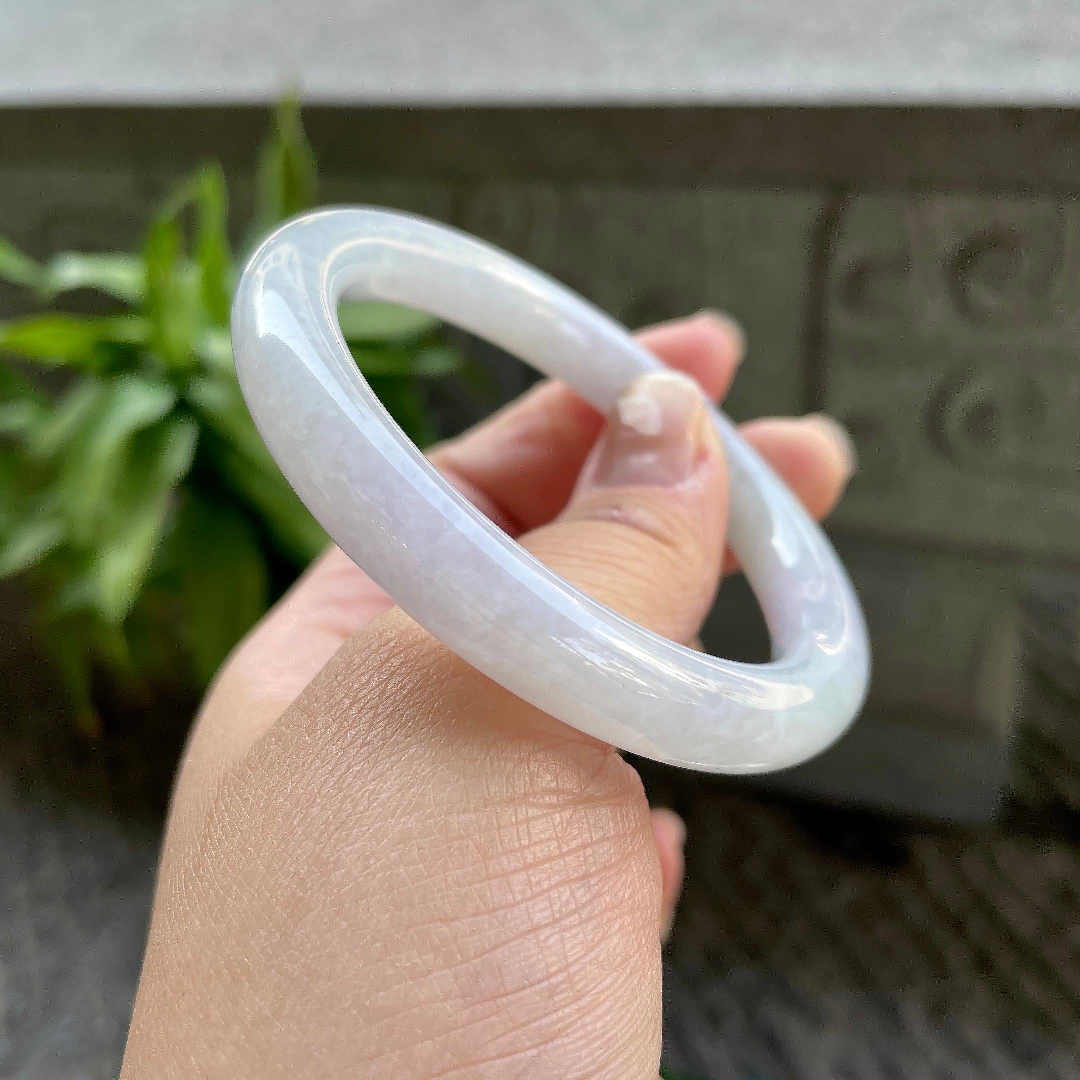 细糯种淡晴底圆条手镯（55.8mm）（yc310097）