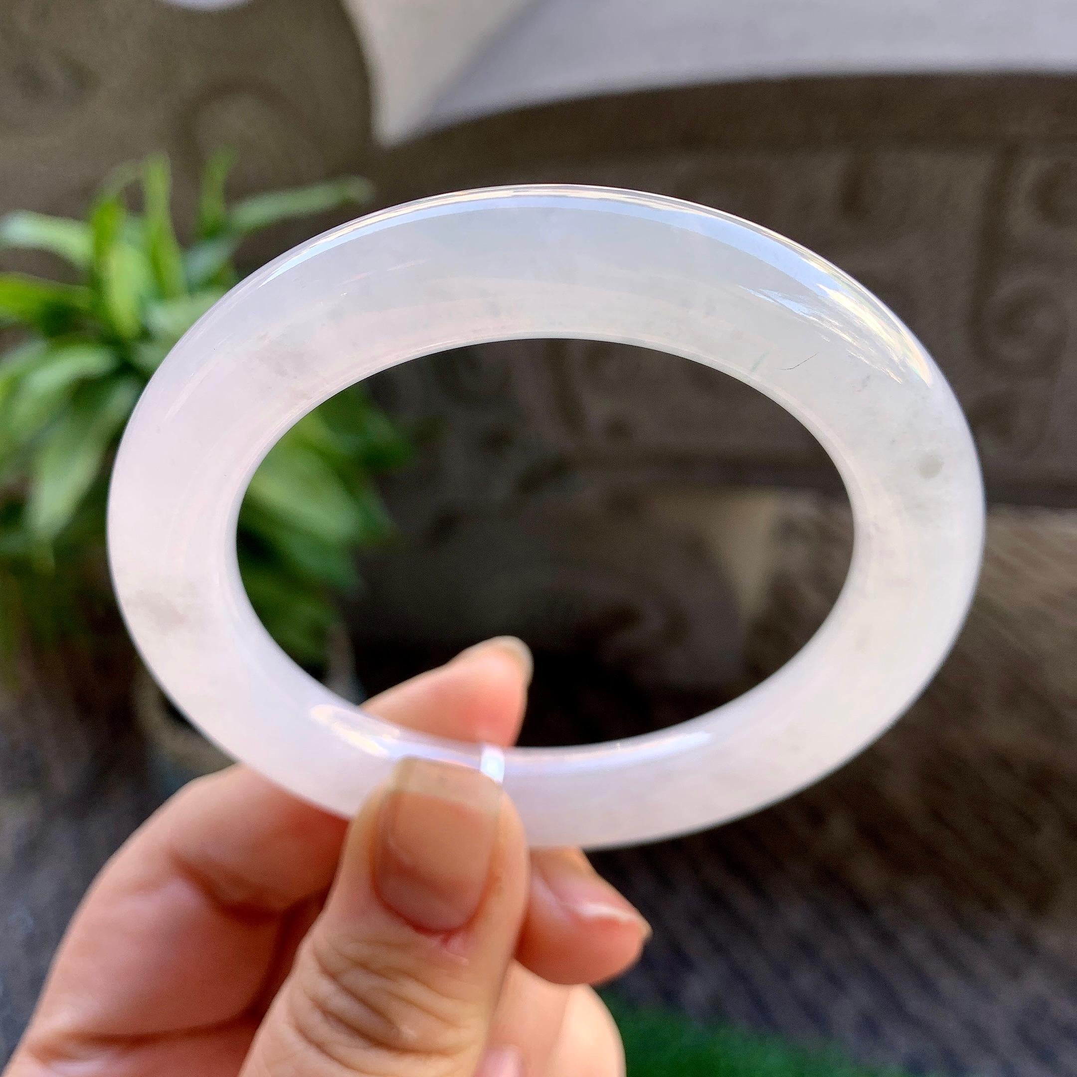 糯冰种飘花圆条手镯（54.7mm)（yc307333）