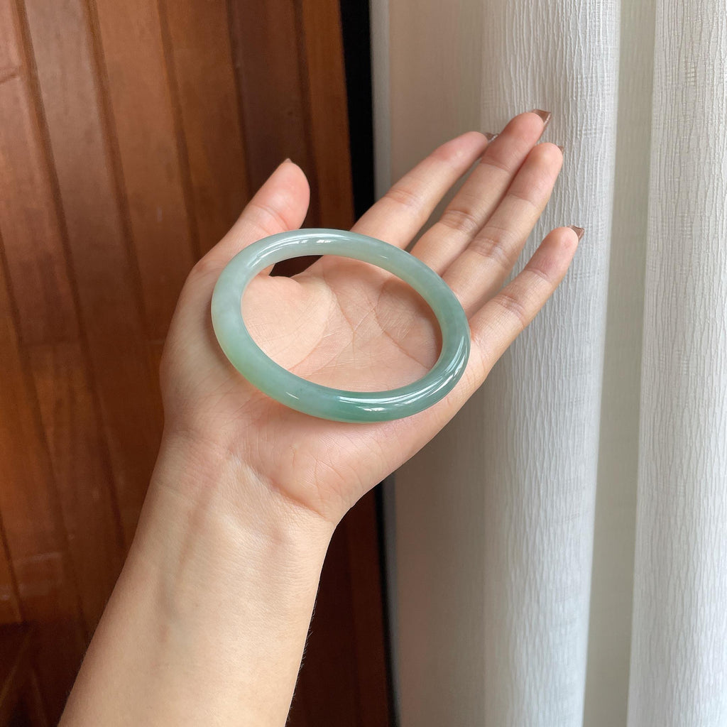 糯冰湖水绿翡翠圆条手镯（61mm）（yc366992）