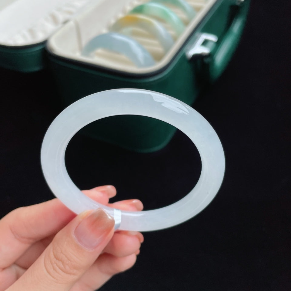 冰种圆条白月光翡翠手镯（54mm）（yc017032）