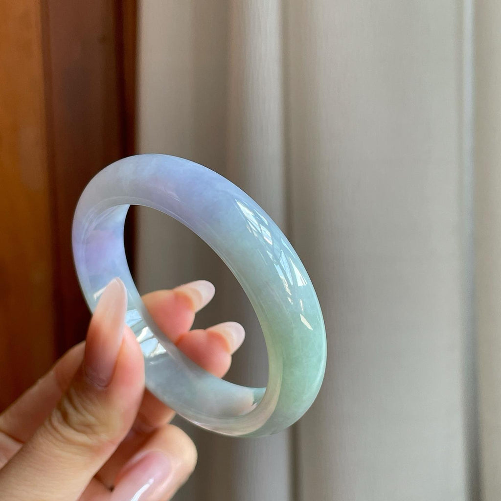 糯冰带紫罗兰翡翠贵妃镯（57.5mm）（yc279411）