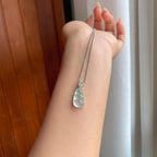 18k金镶冰种飘绿花翡翠豆子（yc244873）