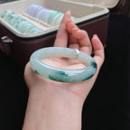 糯冰飘花正圈翡翠手镯（56mm）（yc017397）