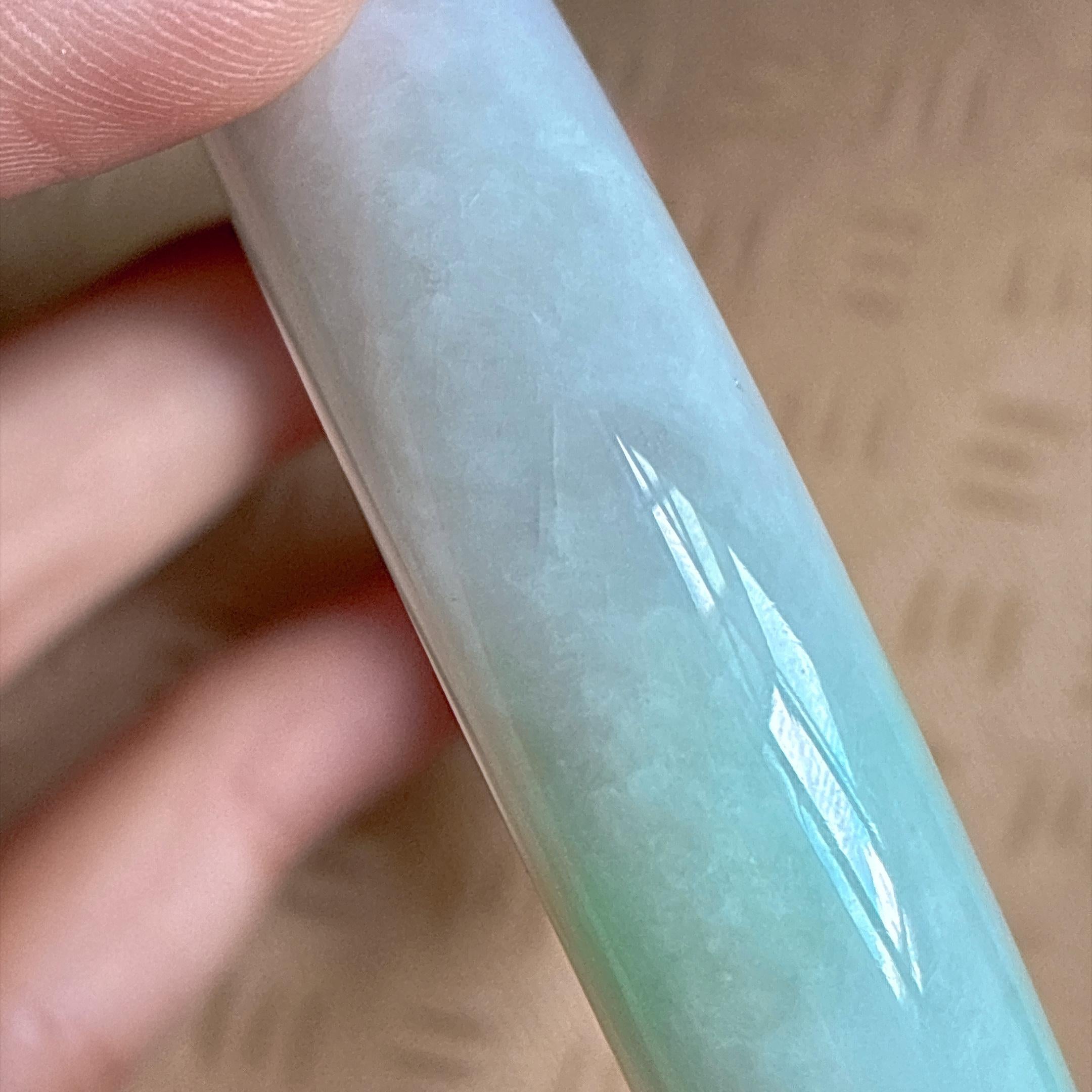 细糯种带色正圈平安镯 55圈 天然A货缅甸翡翠（yc484420）
