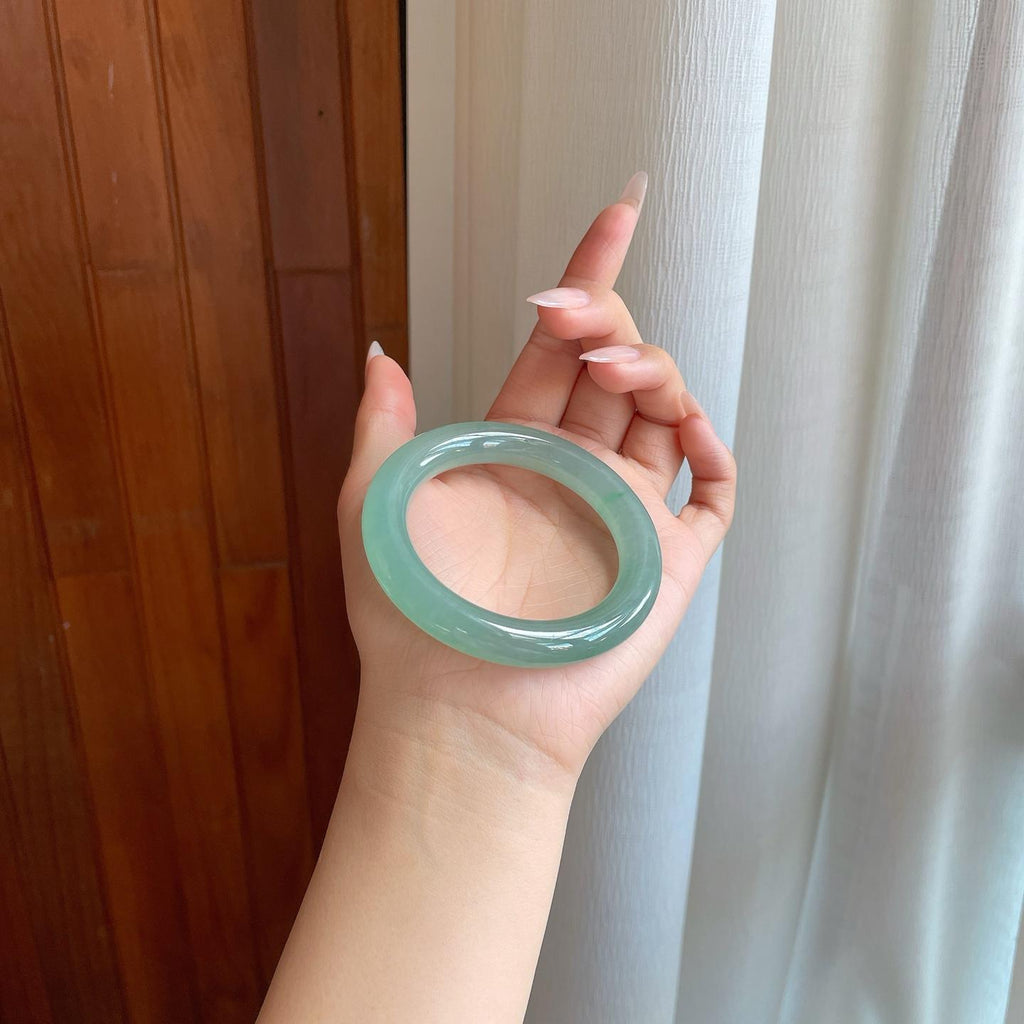 糯冰湖水绿翡翠圆条手镯（53.3mm）（yc272892）