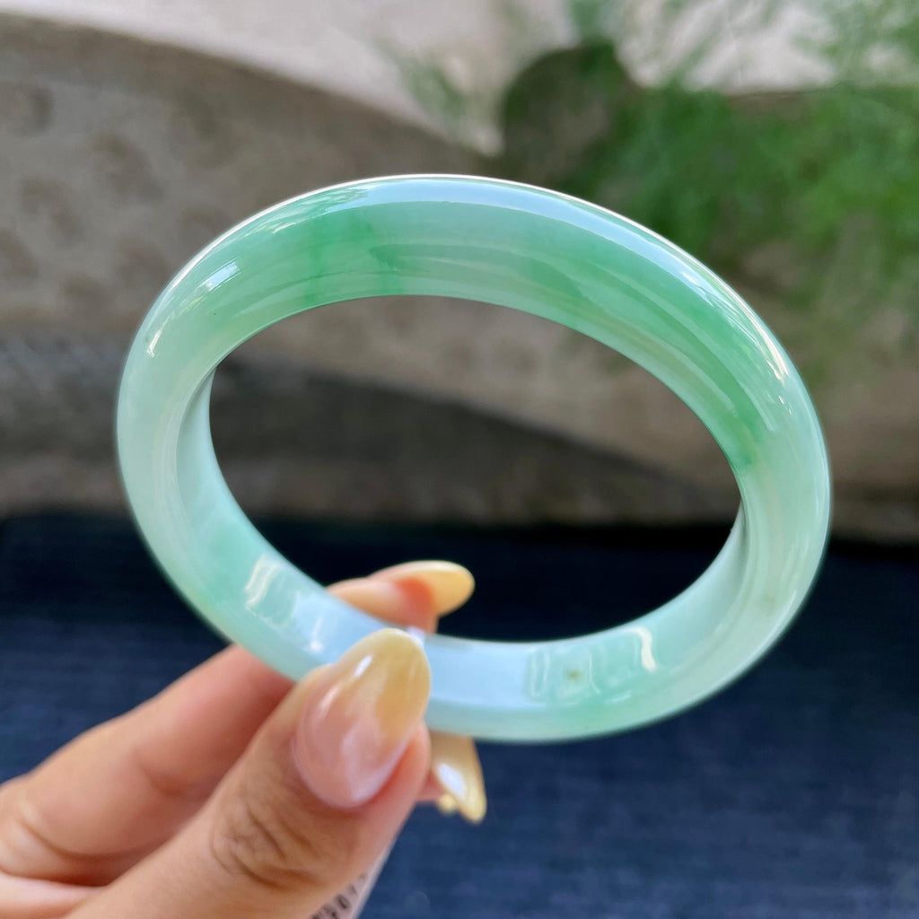 细糯种飘绿正圈平安镯57圈 天然缅甸A货翡翠（yc466822）