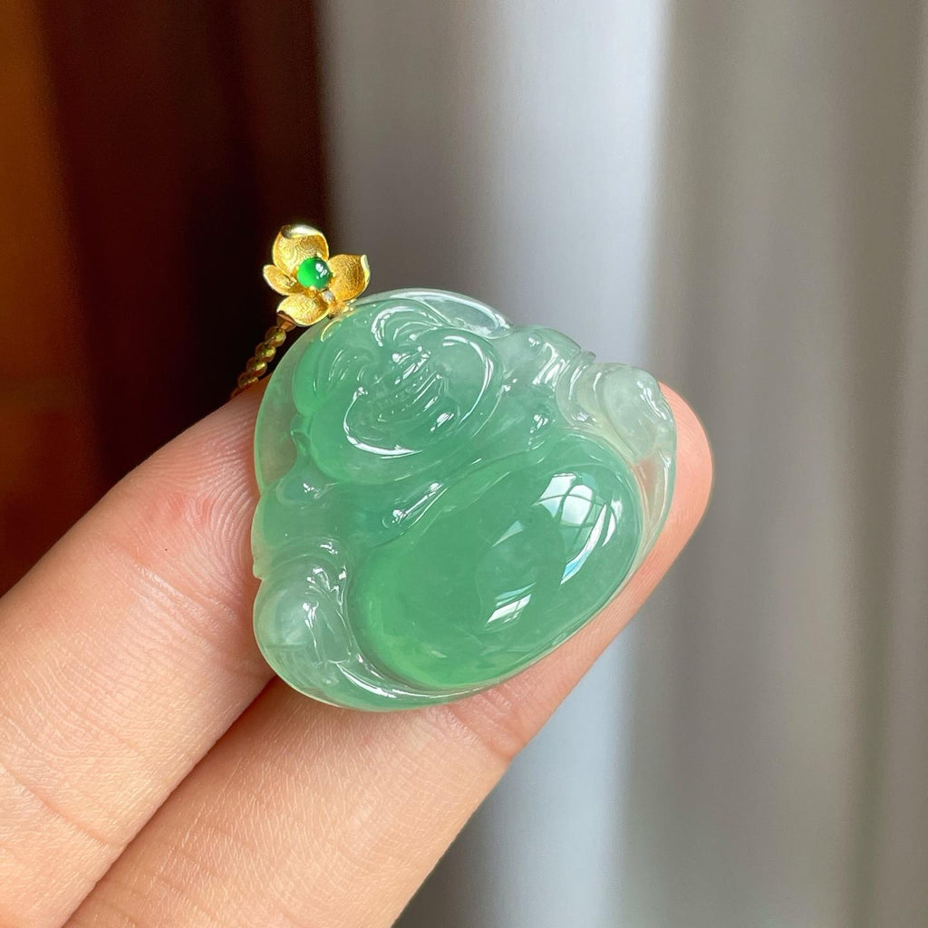18k金扣晴绿底翡翠佛公（yc247180）