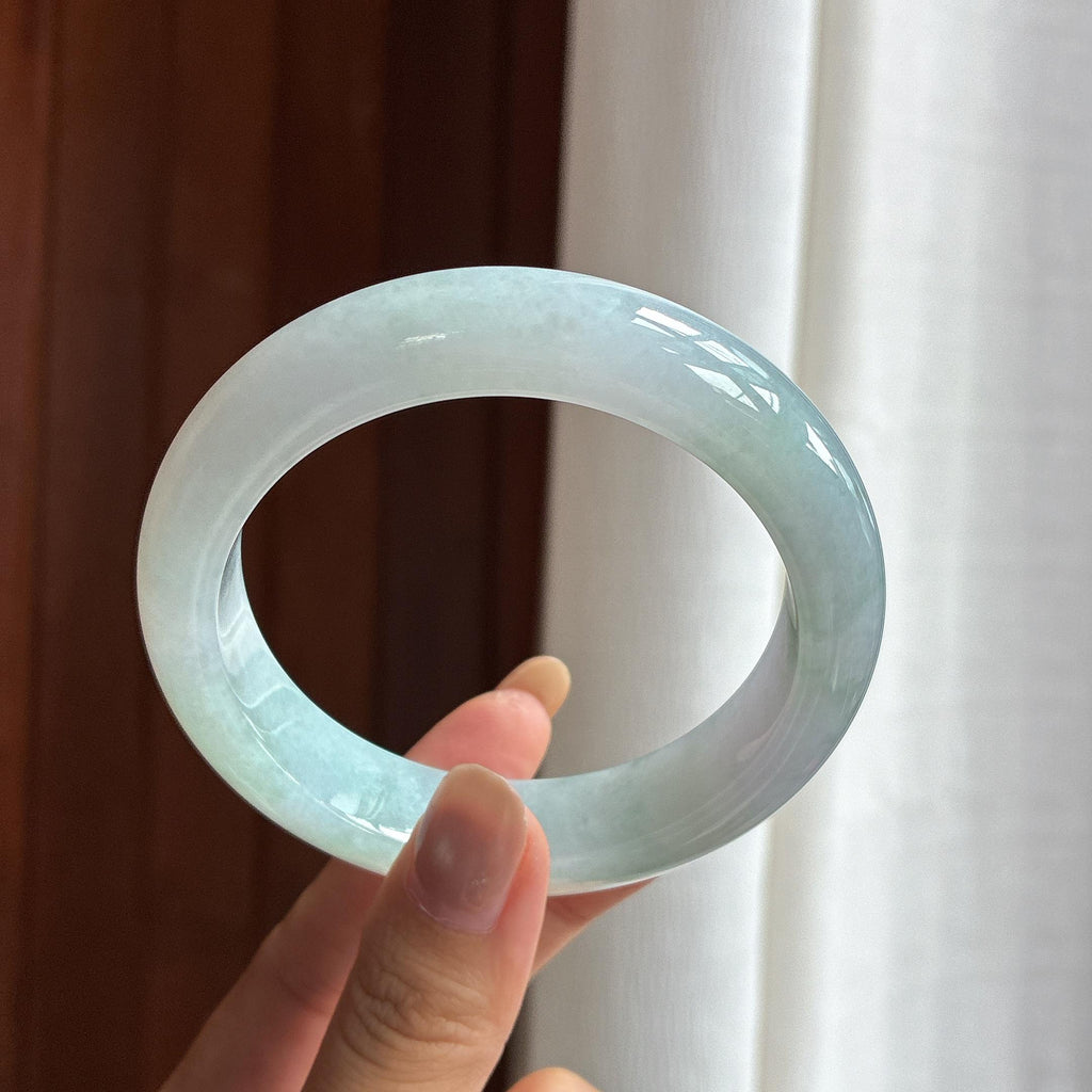 糯冰淡底色翡翠平安镯（61mm）（yc420183）