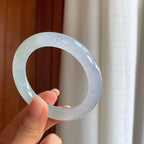 冰种淡春彩底翡翠圆条手镯（54mm）（yc408419）