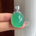 18k金钻镶糯冰晴底翡翠蛋面吊坠（yc261419）