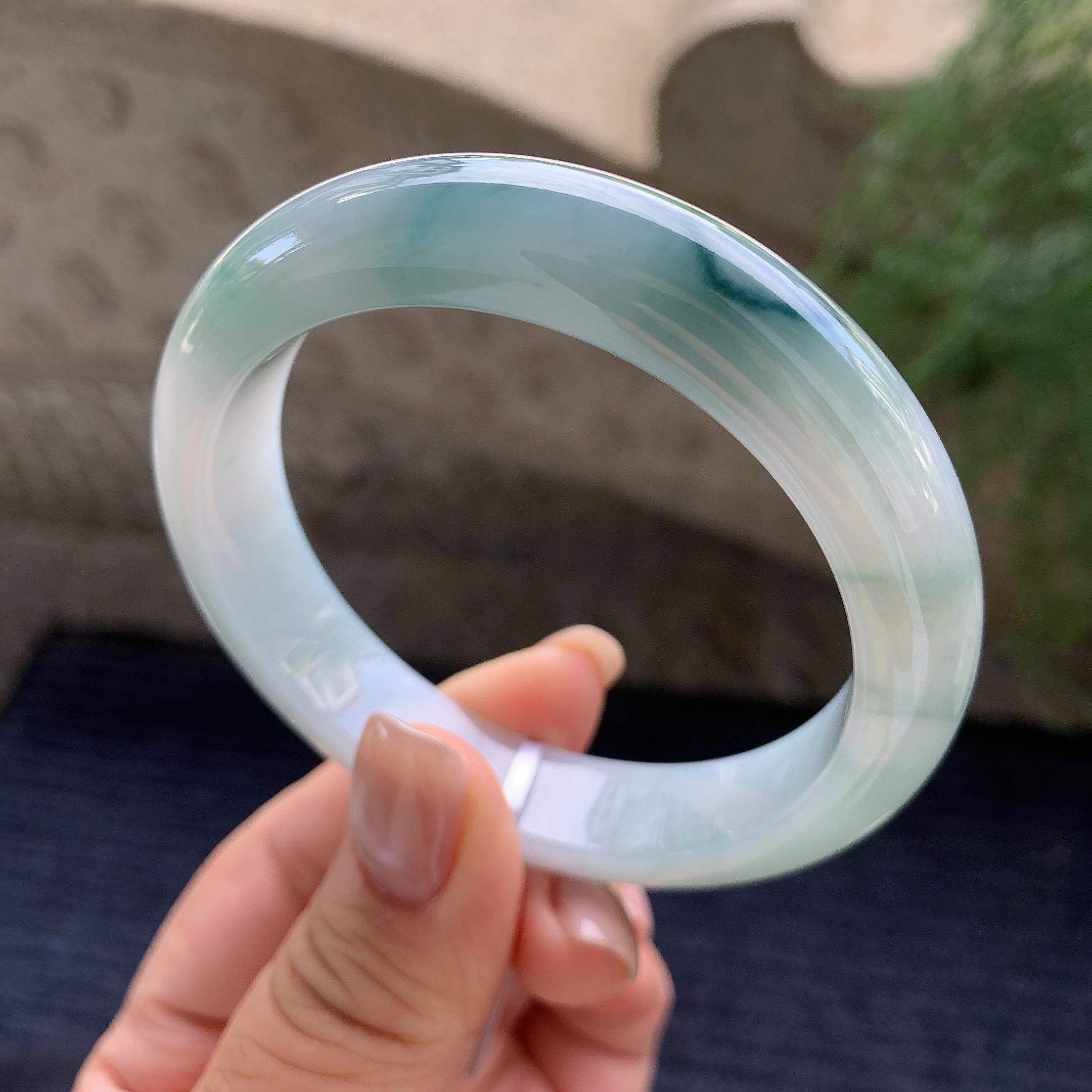 细糯种飘蓝花正圈平安镯  56.5圈口 天然缅甸A货翡翠（yc400189）