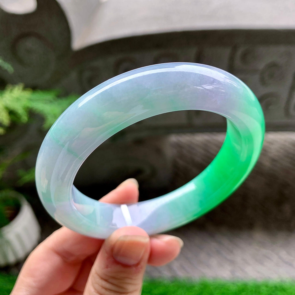 细糯种淡紫底飘阳绿宽版轮胎手镯（60.4mm）（yc254110）