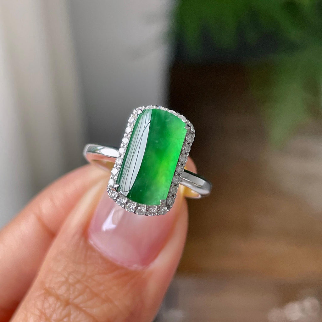 18k金钻镶冰种满绿马鞍戒指    天然缅甸A货翡翠（yc362076）