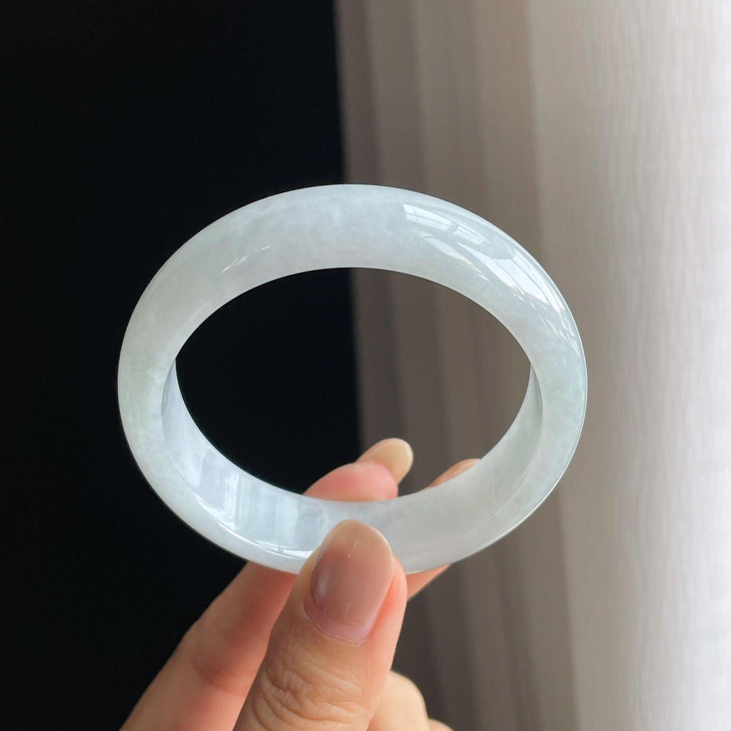 糯冰宽版白月光翡翠手镯55圈（yc428204）