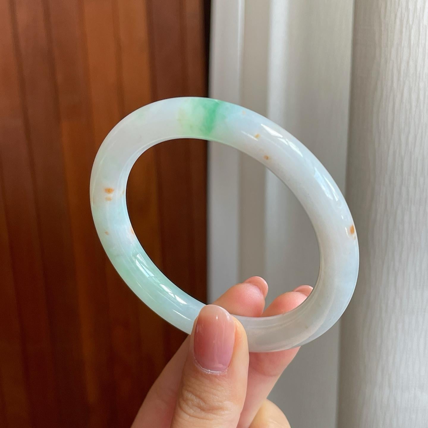 糯冰飘花翡翠圆条手镯（55mm)（yc323655）