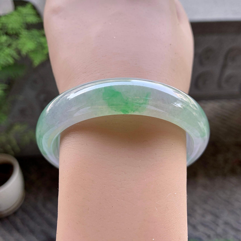 糯冰种淡春彩平安镯（57mm）