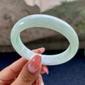 细糯种晴底贵妃手镯55.1圈        天然缅甸A货翡翠（yc424770）