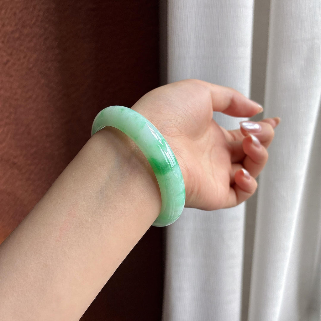 糯冰飘绿花正圈平安镯 52圈 天然缅甸A货翡翠（yc534321）
