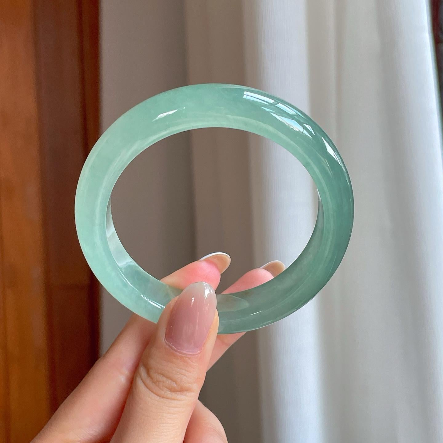 冰种晴绿翡翠平安镯（57mm)（yc379995）
