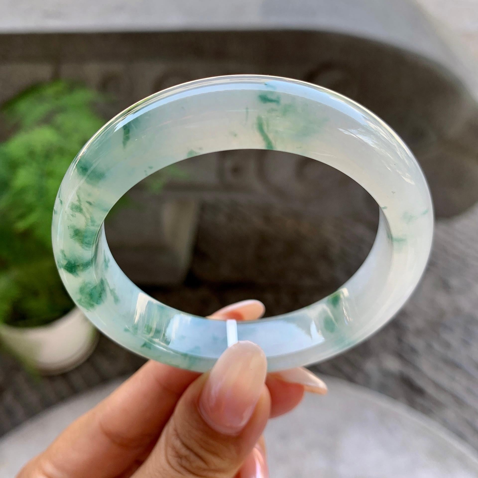 细糯种飘花平安镯（55.3mm）（yc199568）