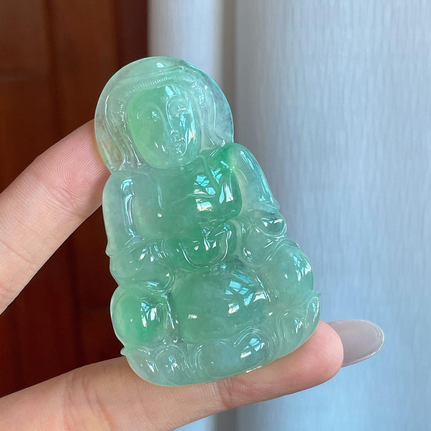 糯冰晴底带色翡翠观音挂件（yc265779）