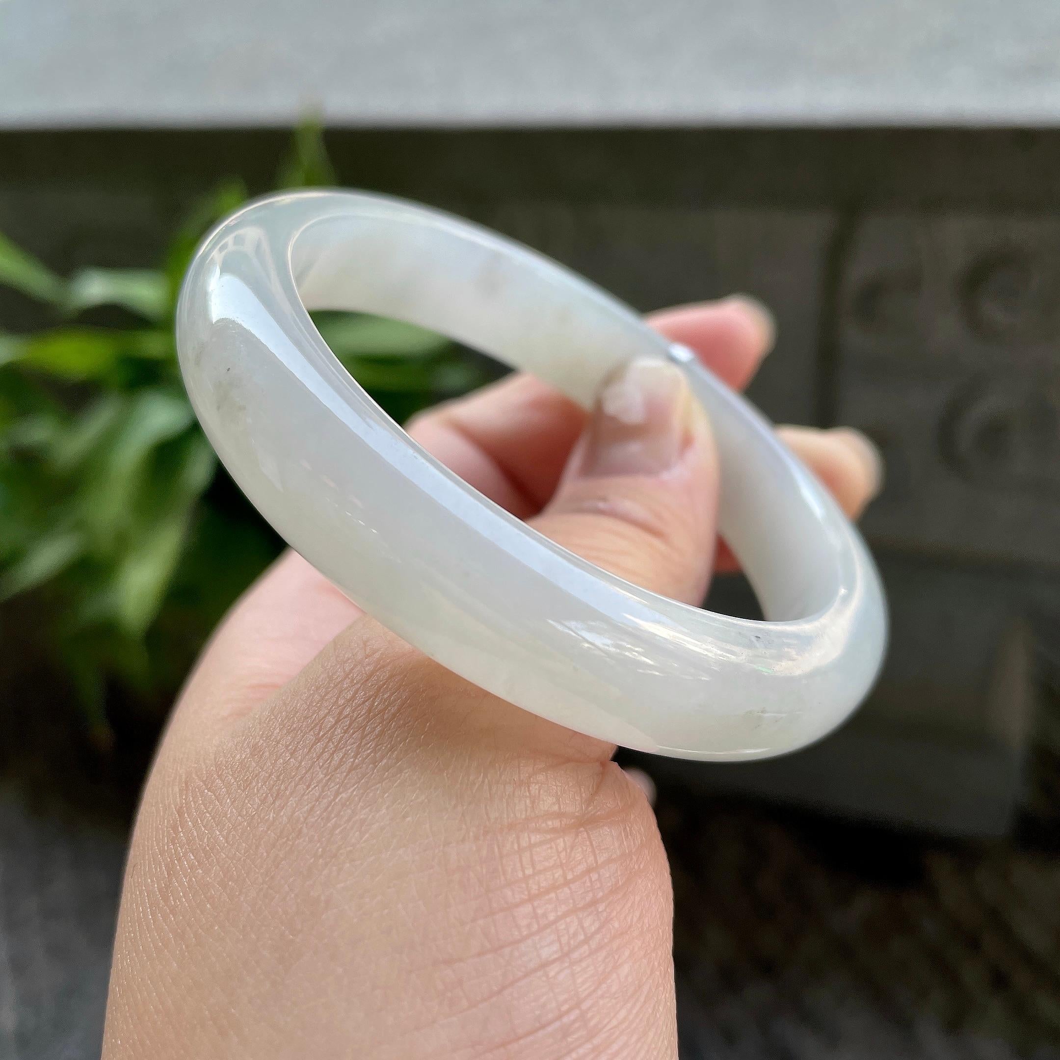 糯冰种无色平安镯（57.8mm）（yc310100）