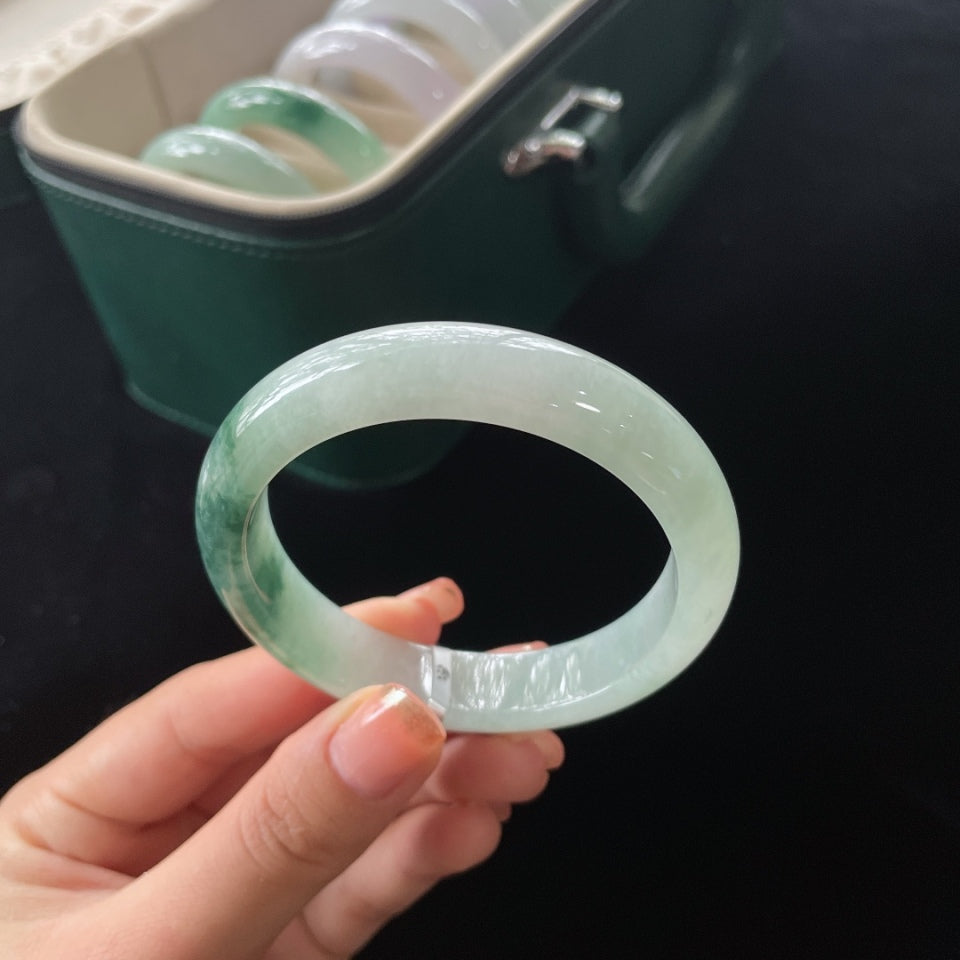 糯种飘花正圈翡翠手镯（56mm）（yc019443）