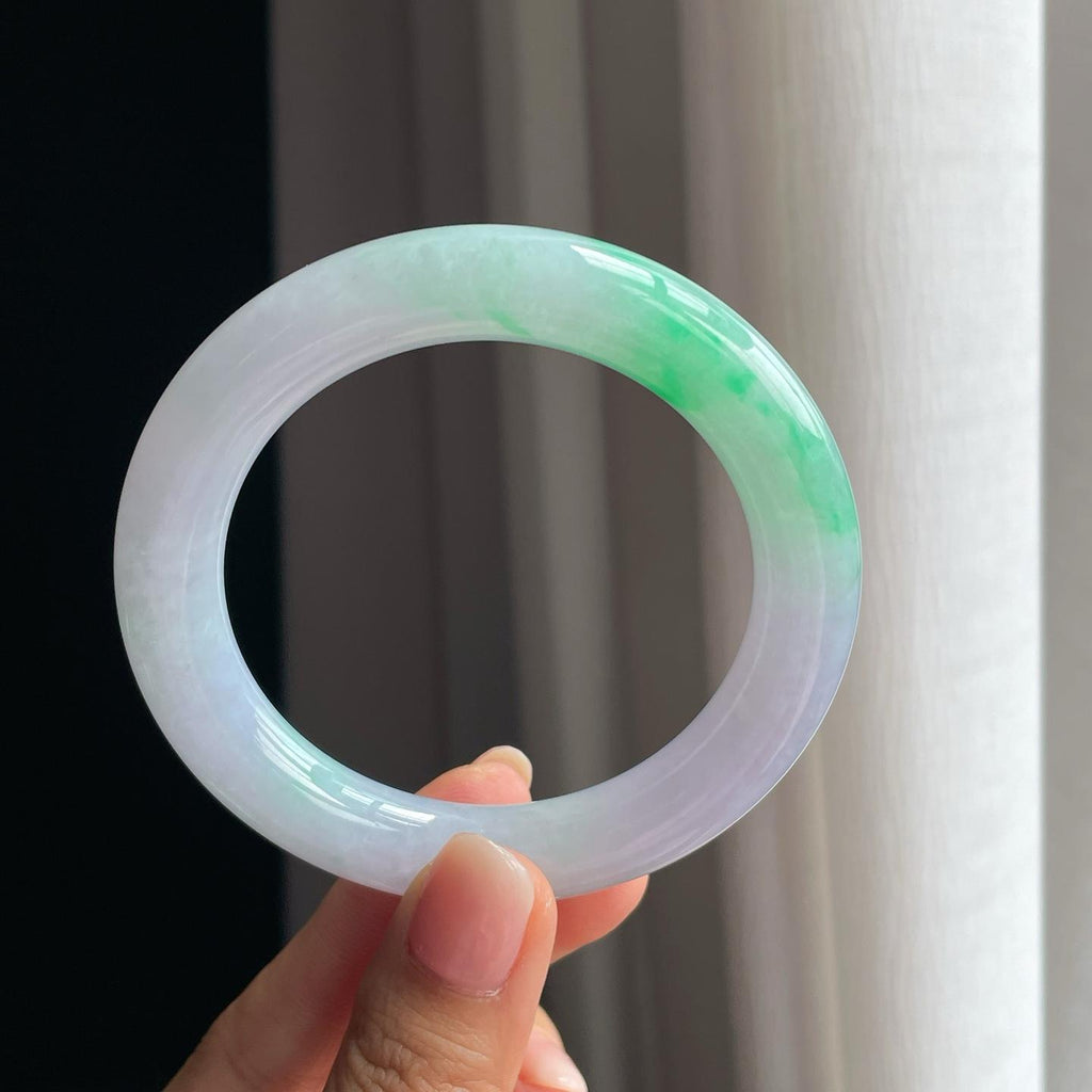 糯冰春带彩翡翠圆条手镯（56.5mm）（yc377011）
