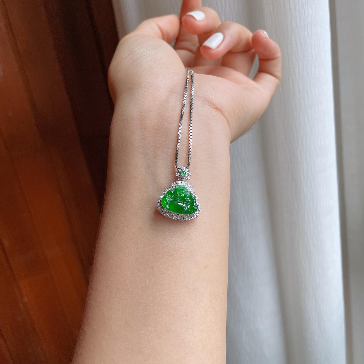 18k金镶冰种满绿翡翠佛公（yc247657）