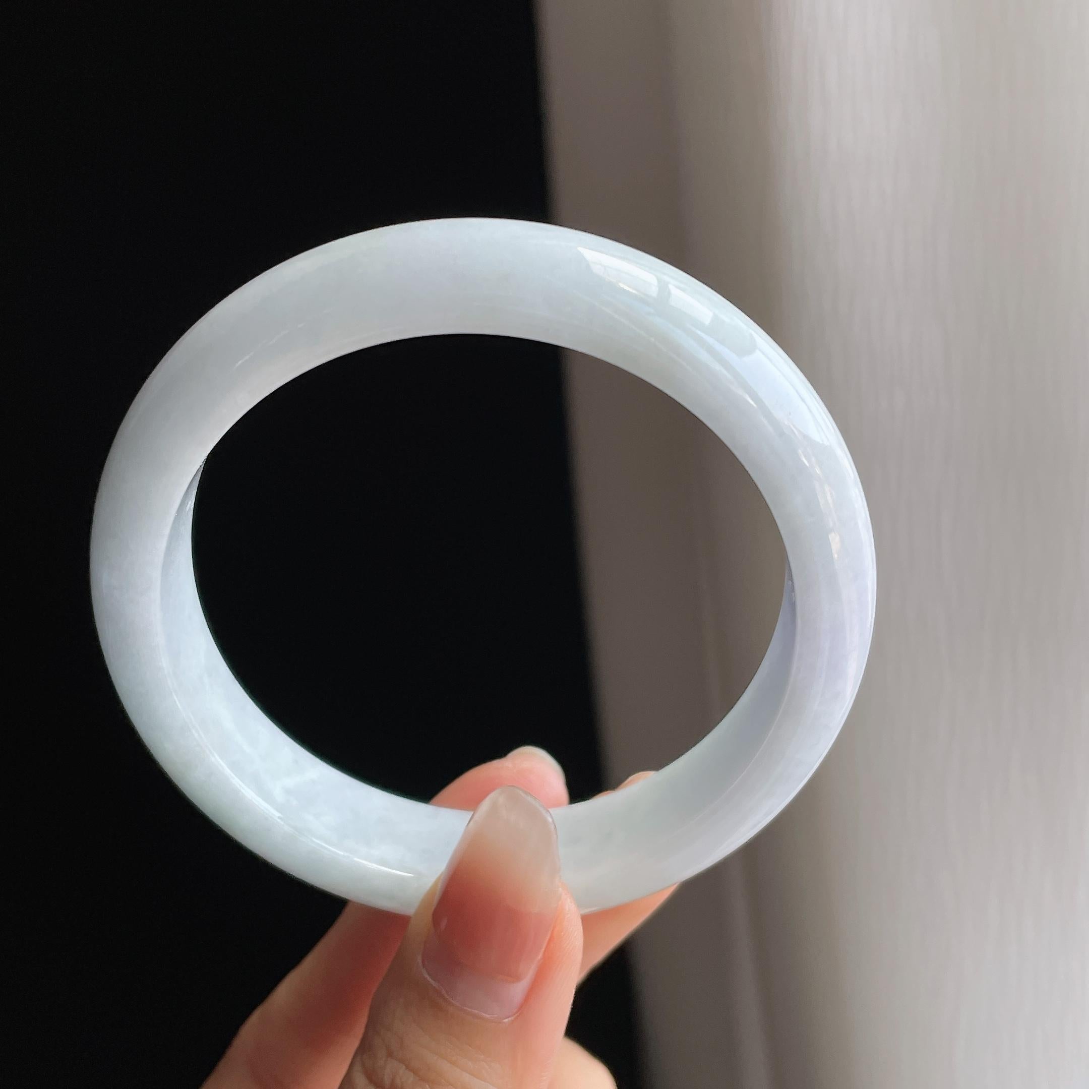 糯冰淡春底翡翠平安镯（59.6mm)（yc334675）