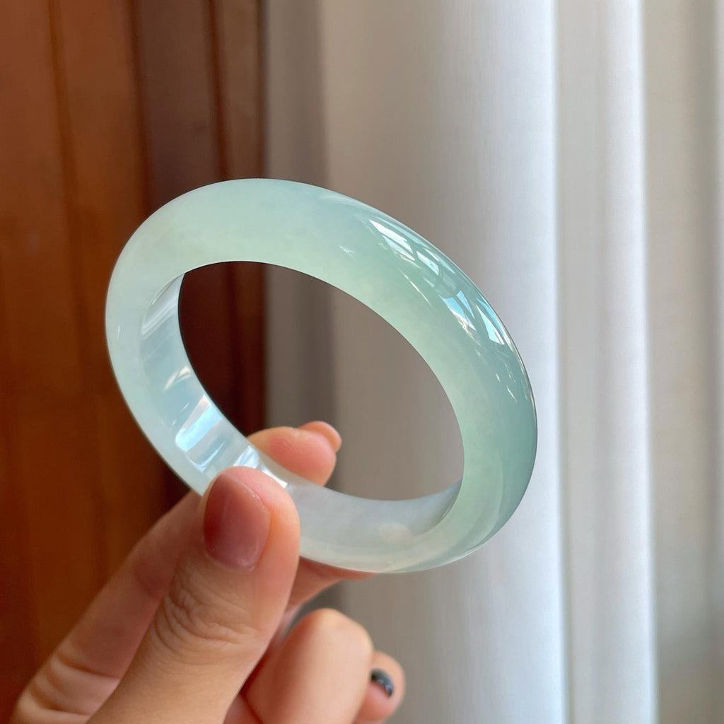 糯冰晴底翡翠平安镯（53.7mm）（yc278052）