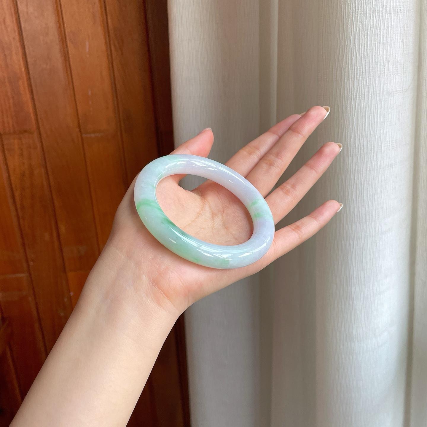 糯冰带色翡翠圆条手镯（57.3mm)（yc373950）