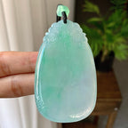 糯冰种飘绿仿古牌挂件（yc246702）