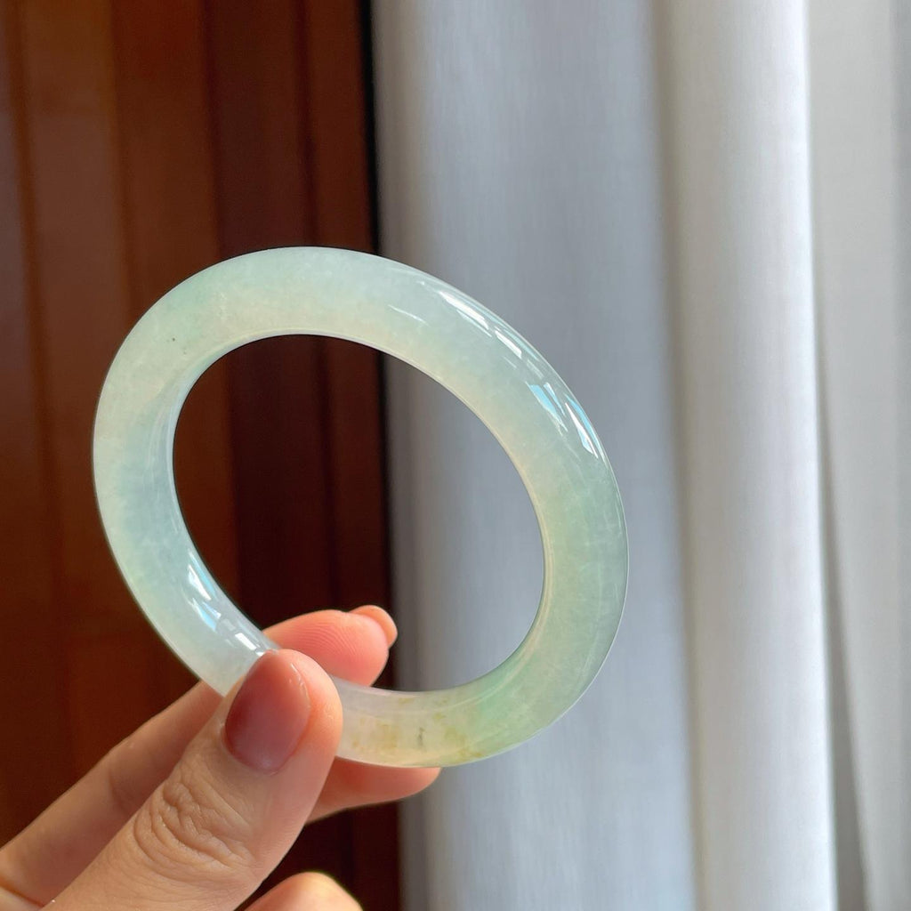 冰种带洒金翡翠圆条手镯（54mm）（yc276514）