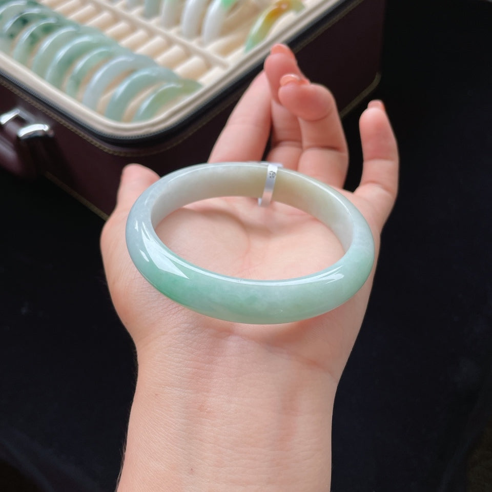 细糯冰黄加绿正圈翡翠手镯（58.5mm）（yc017173）