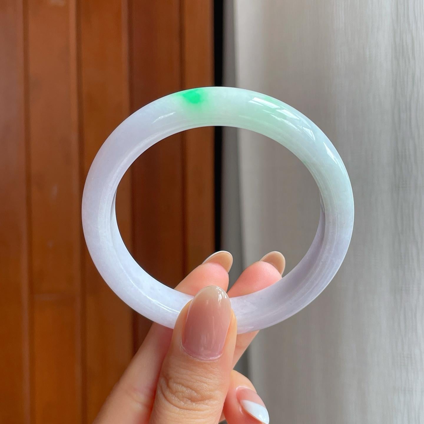 糯冰淡紫底带色翡翠平安镯（54mm)（yc374044）