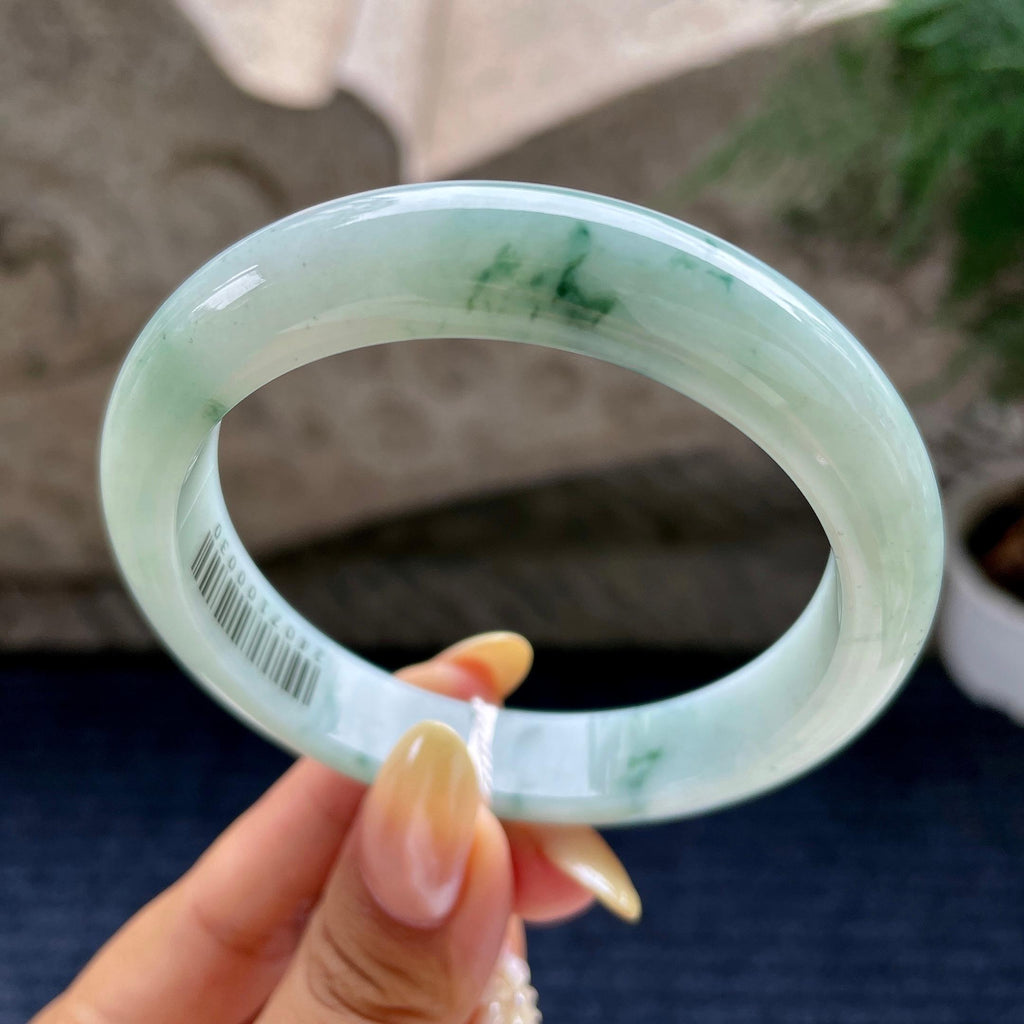 大圈口          细糯种飘花正圈平安镯59.3圈            天然缅甸A货翡翠（yc460684）