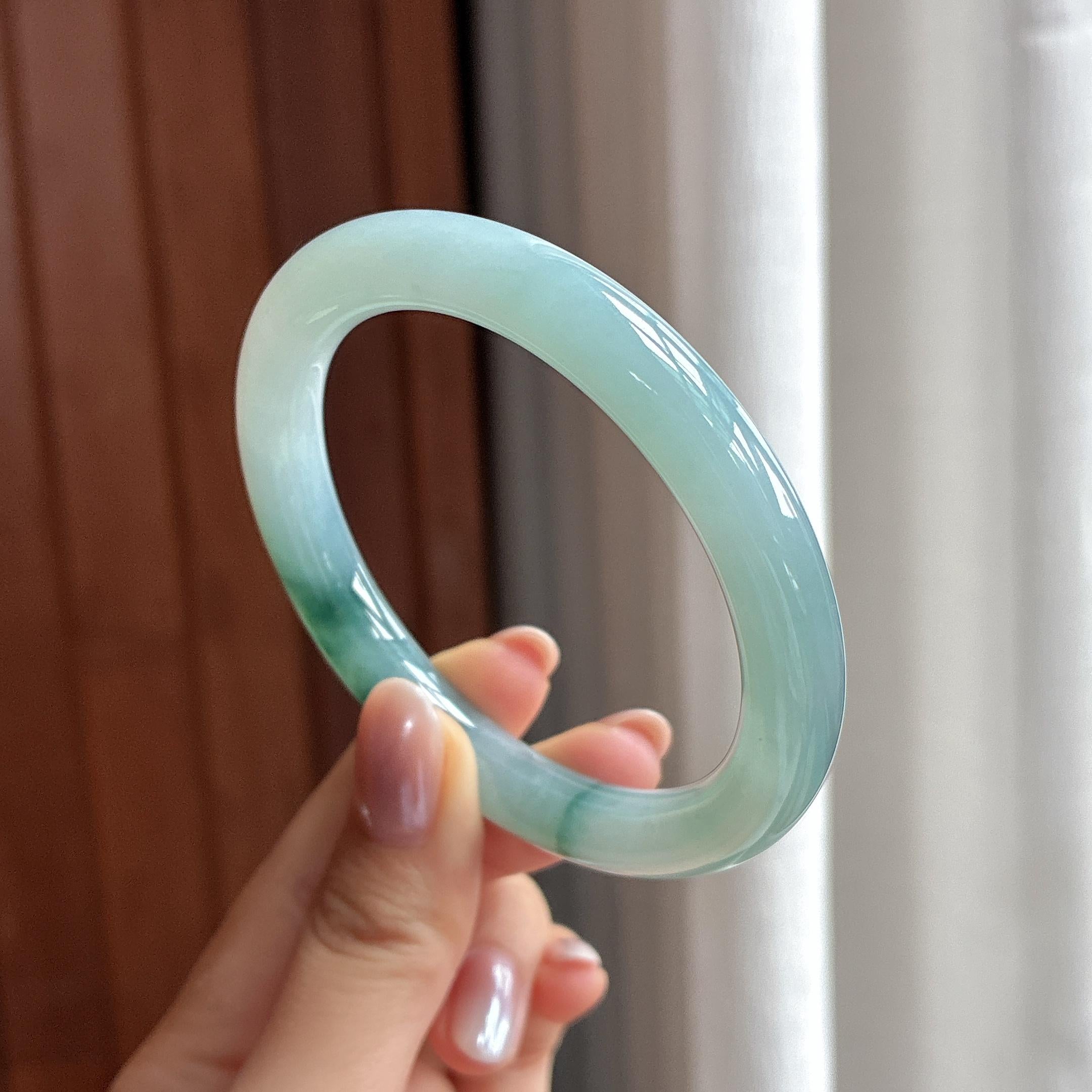 糯冰飘花圆条手镯 56圈 天然缅甸A货翡翠（yc497875）