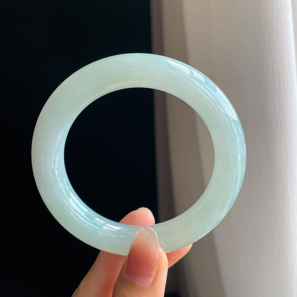 冰种晴底翡翠圆条手镯（56.2mm)（yc323766）