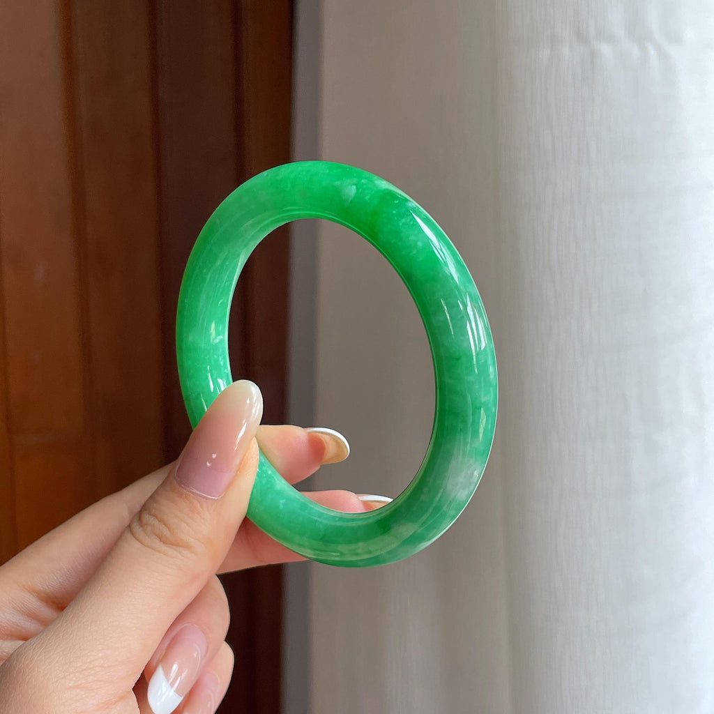 糯冰满绿翡翠圆条手镯（54mm)（yc436480）