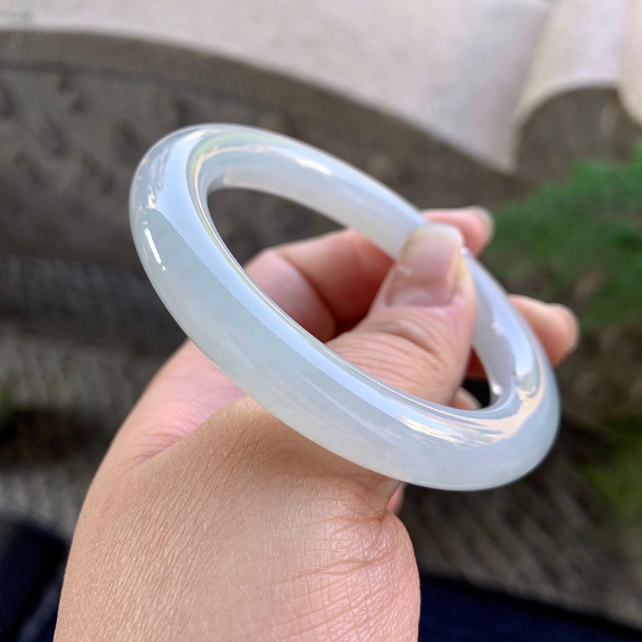 糯冰种无色圆条手镯（52.2mm）（yc305702）