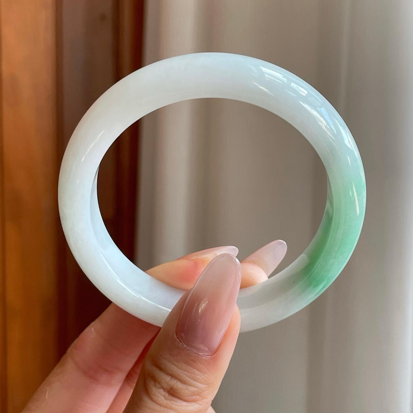 细糯冰白底青翡翠平安镯（54mm）（yc278067）