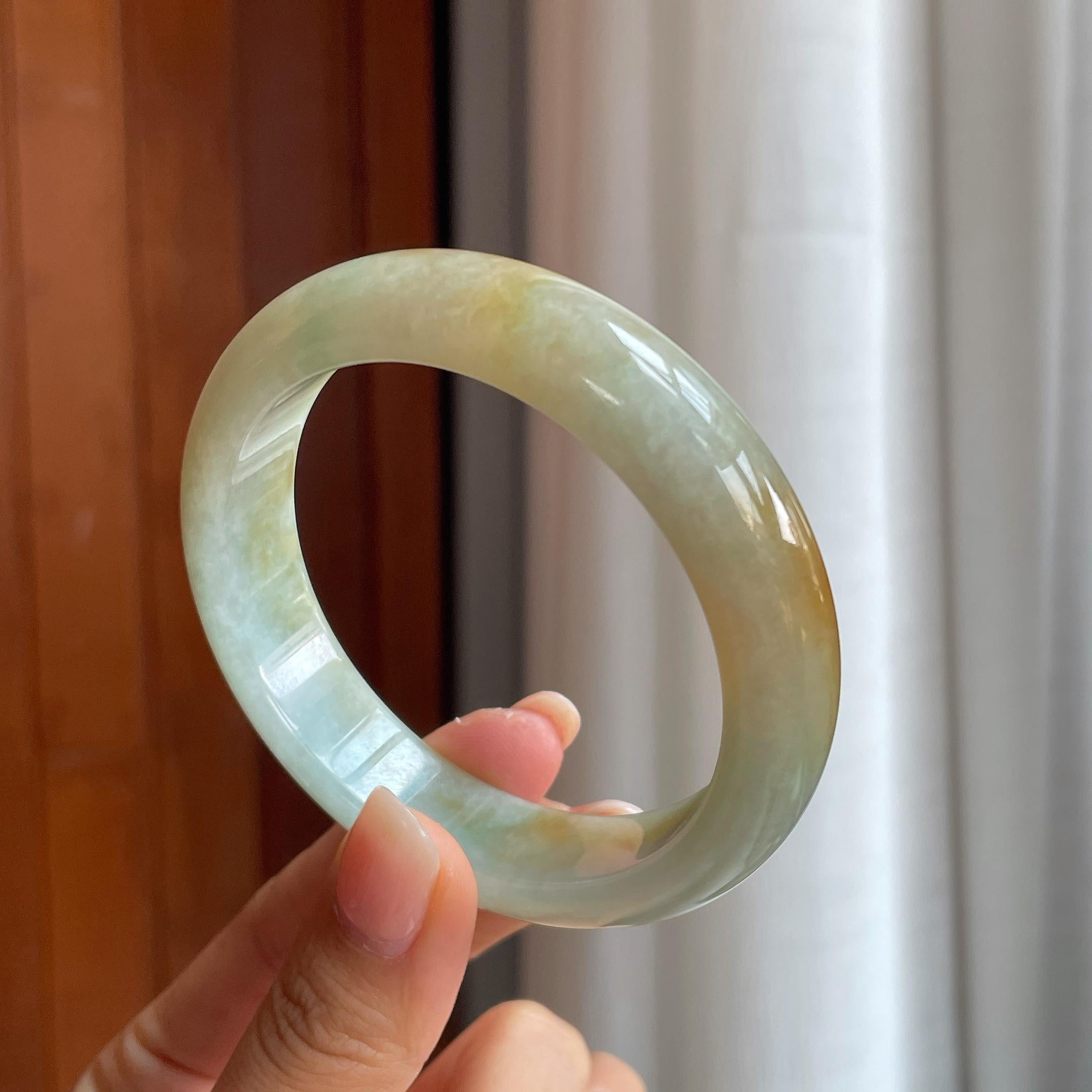 糯冰黄翡翡翠平安镯(58.6mm)（yc415385）