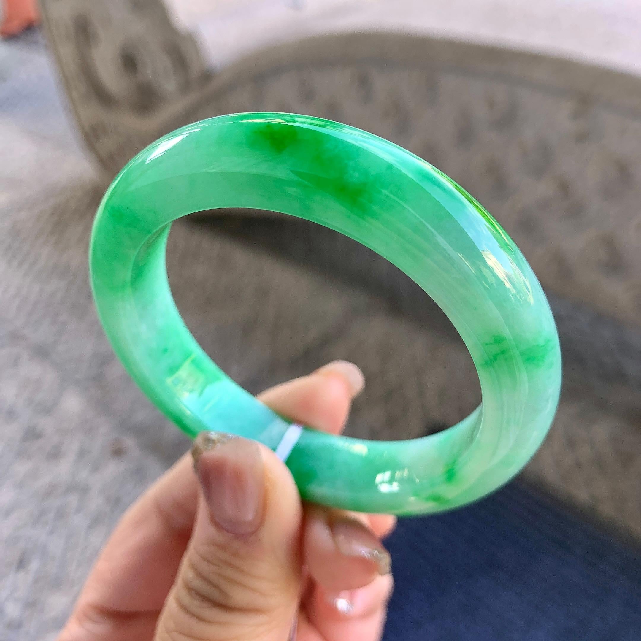 细糯种飘阳绿平安镯（53.4mm）（yc290961）