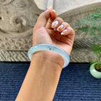 糯冰种淡春彩飘花圆条手镯（54.2mm）（yc249456）